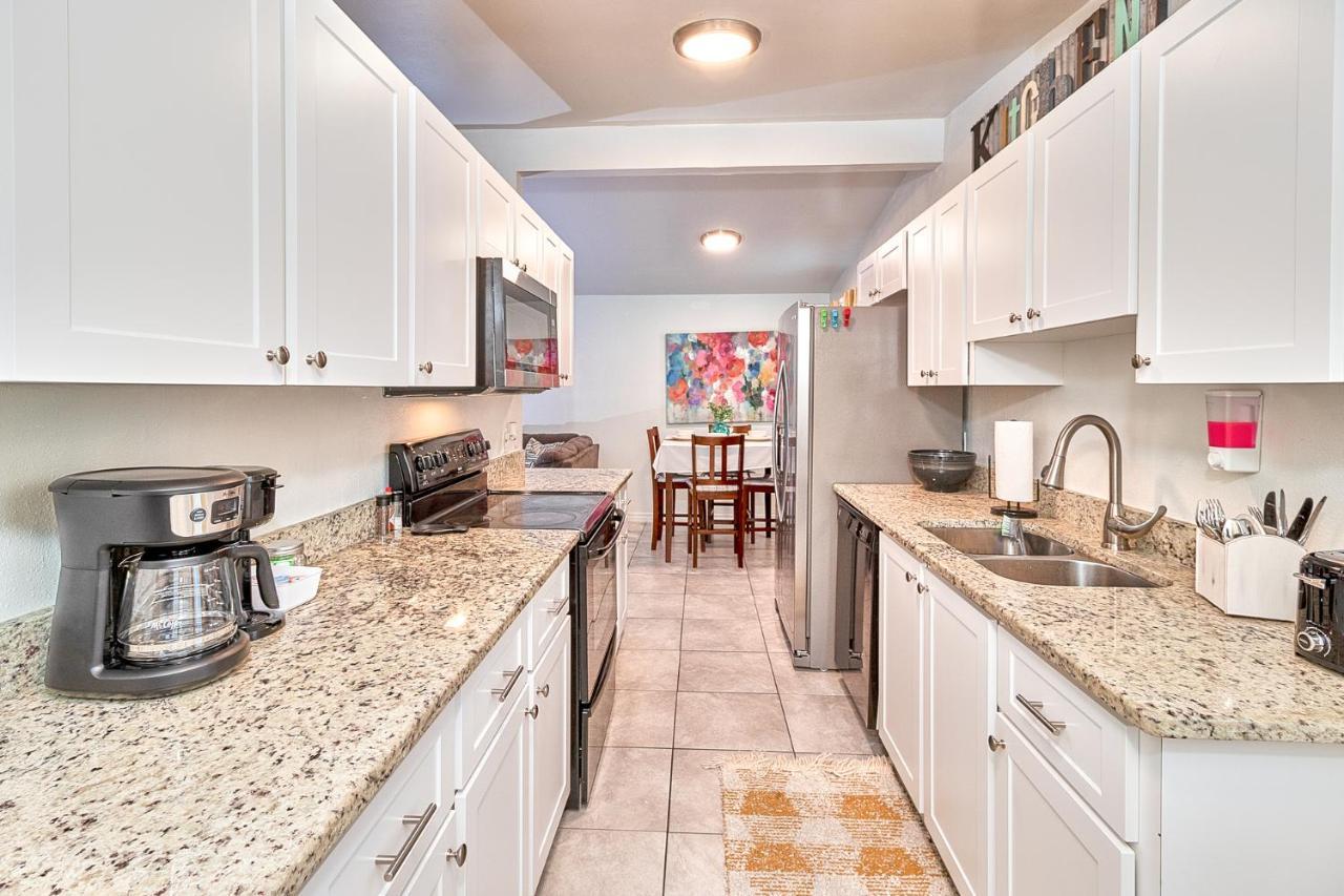 4-Bedroom Comfort Ybor City, Close To Everything Тампа Экстерьер фото