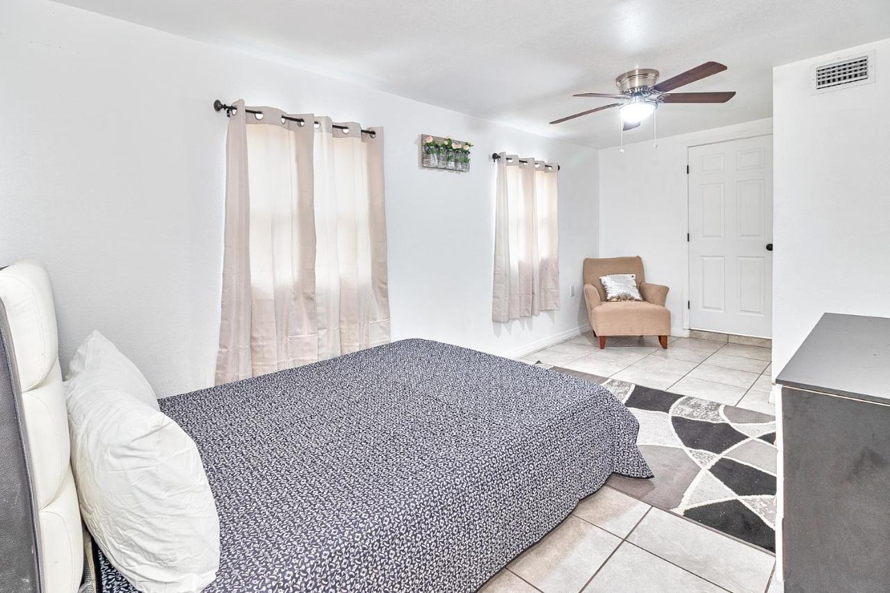 4-Bedroom Comfort Ybor City, Close To Everything Тампа Экстерьер фото