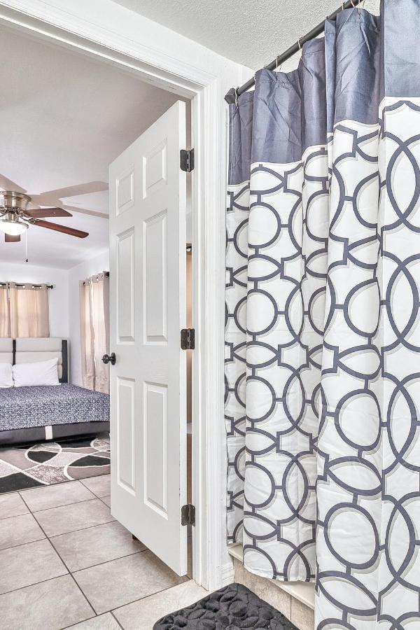 4-Bedroom Comfort Ybor City, Close To Everything Тампа Экстерьер фото